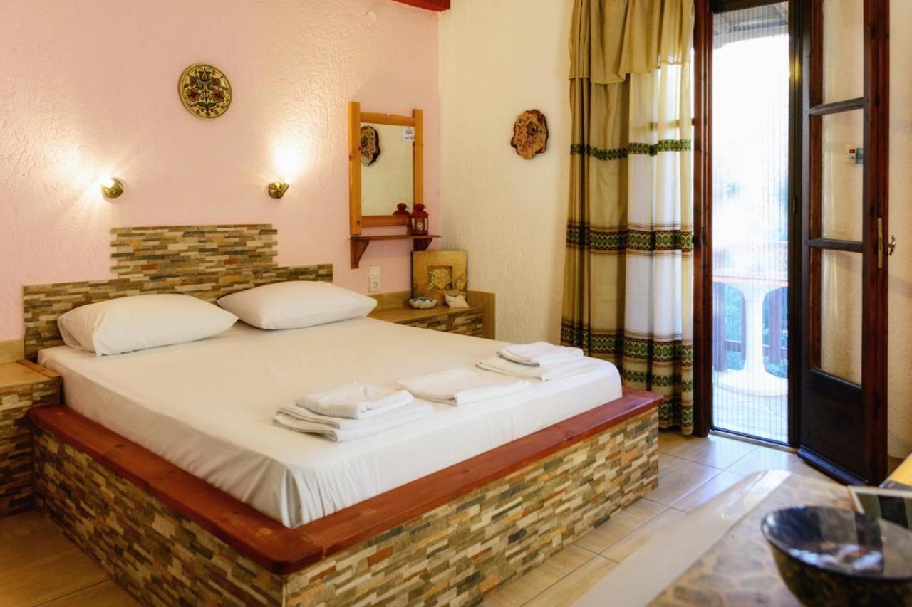 Spiros Rooms Panormos (Skopelos) Exterior foto