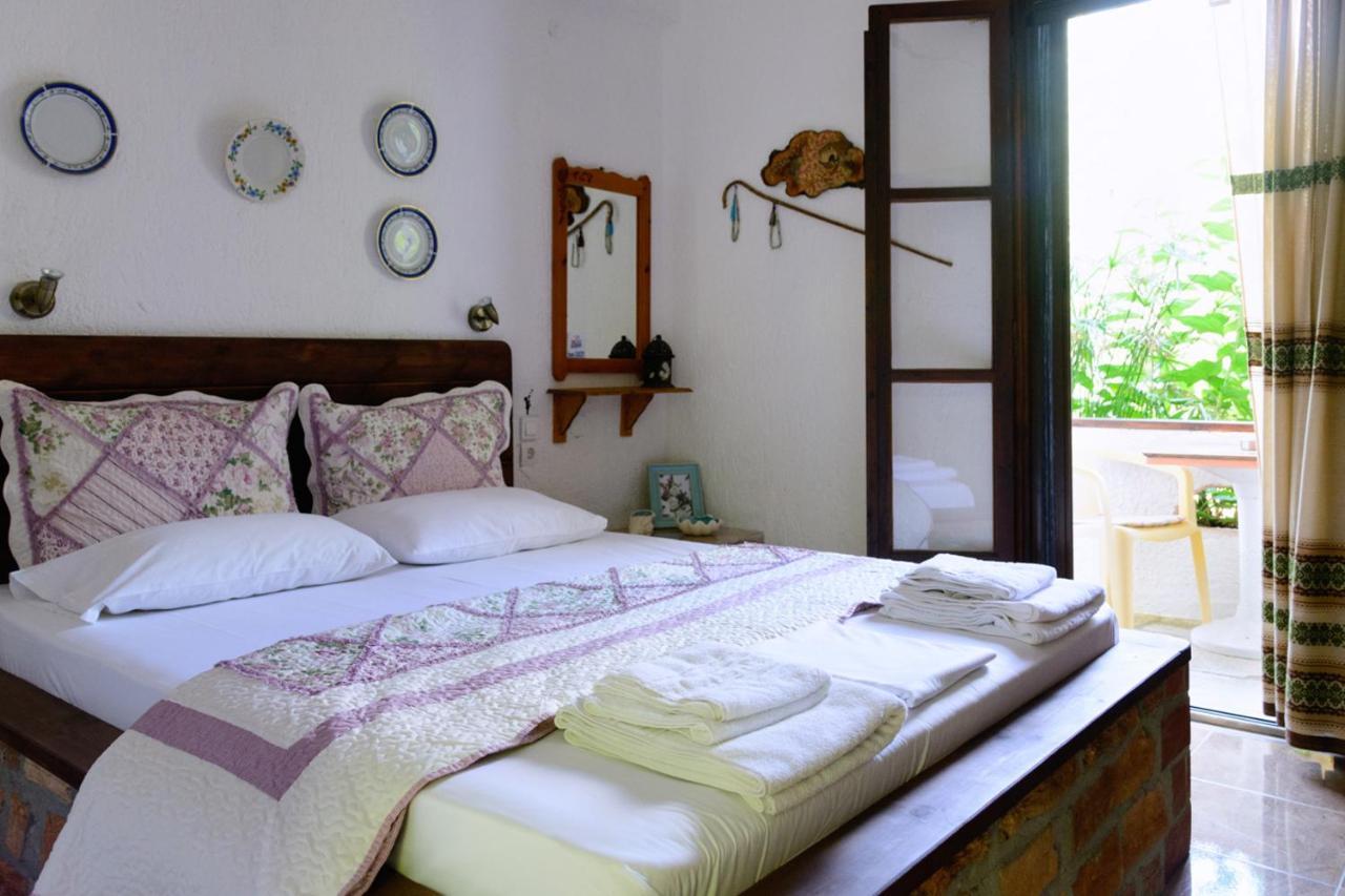 Spiros Rooms Panormos (Skopelos) Exterior foto